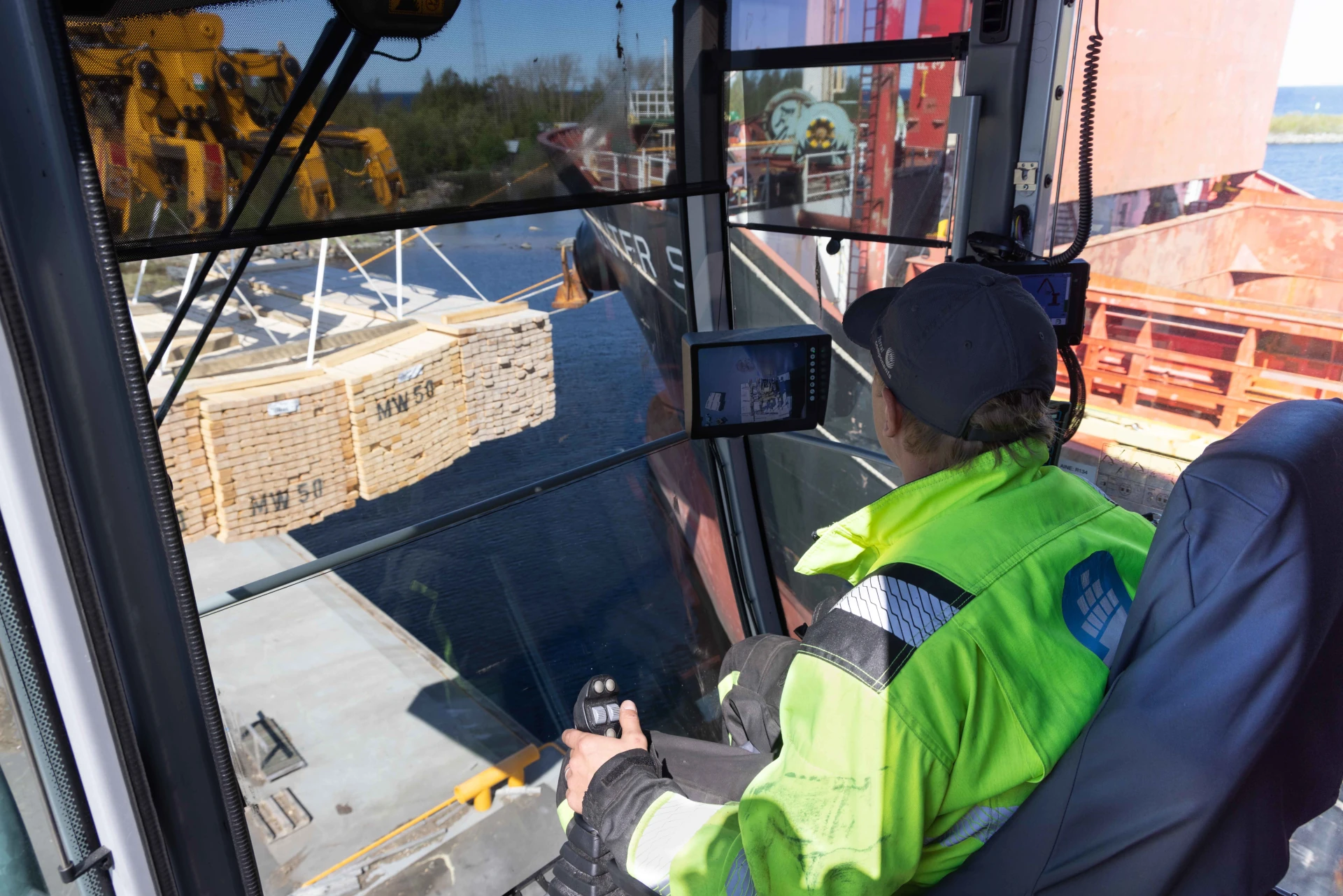 Cargo handling Stevedoring Loading services Port of Kalajoki